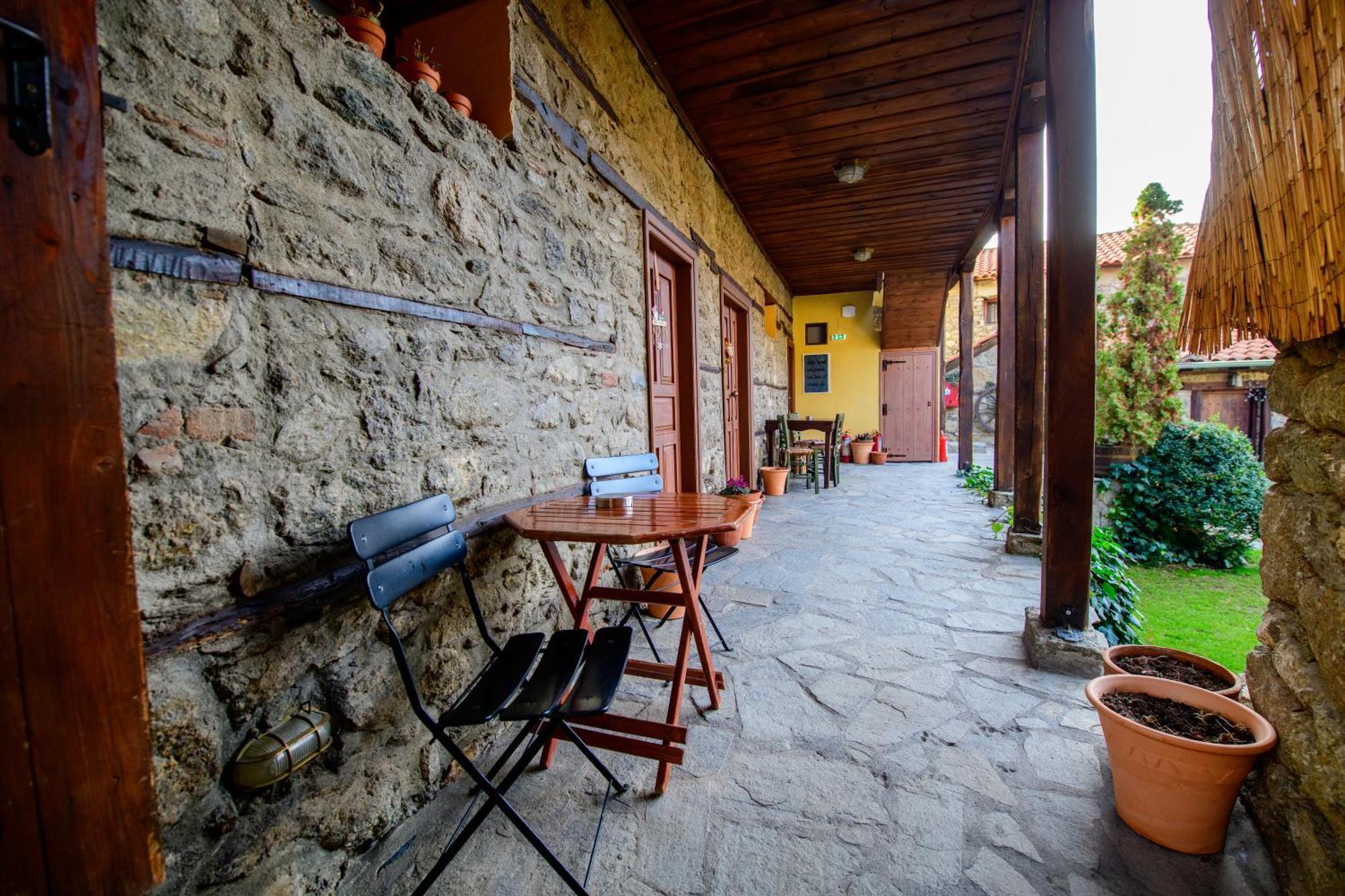 Agios Germanos Hotel Luaran gambar