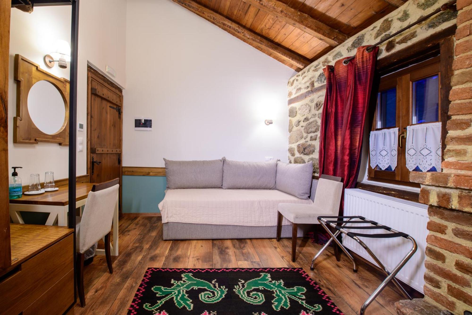 Agios Germanos Hotel Luaran gambar