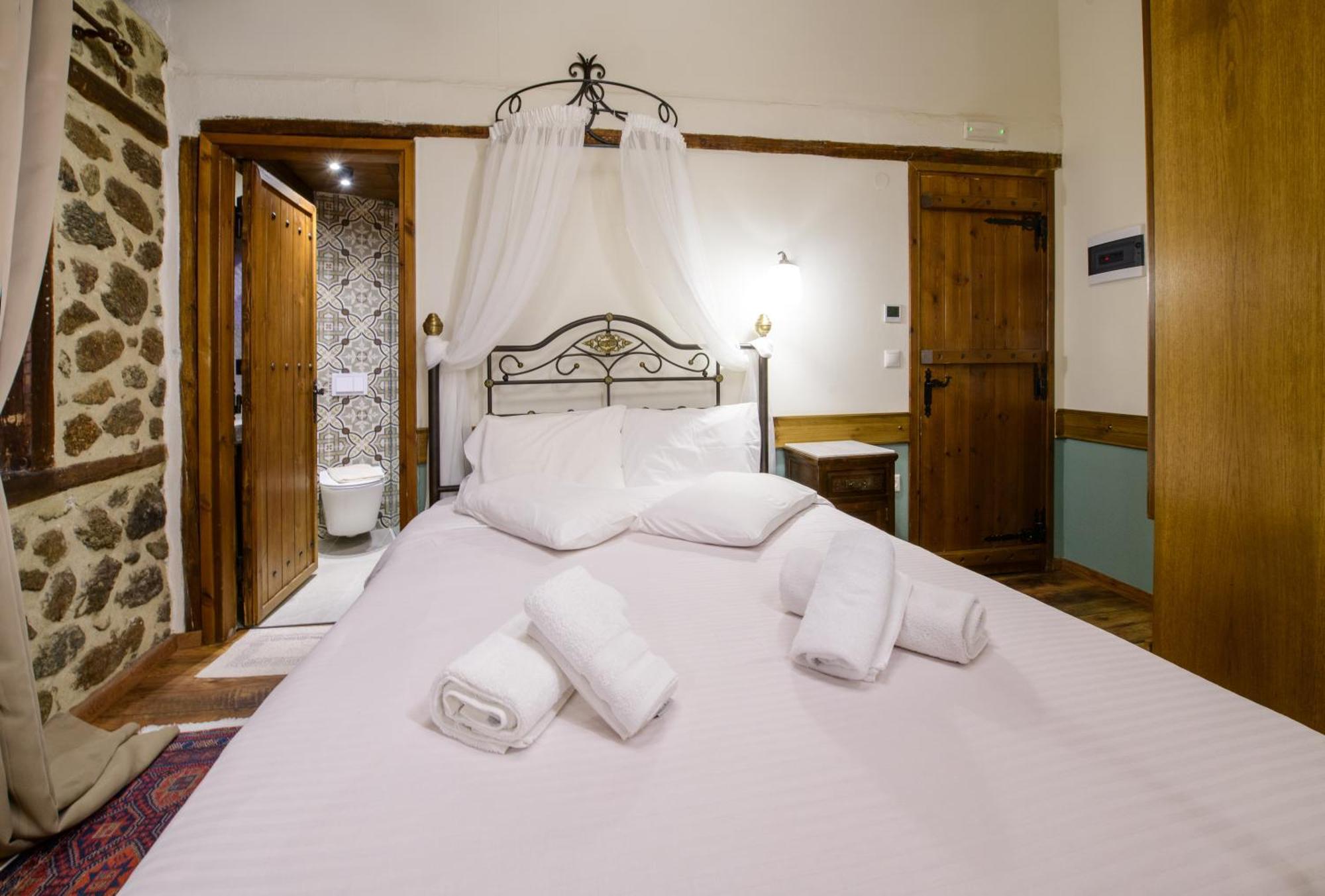 Agios Germanos Hotel Luaran gambar