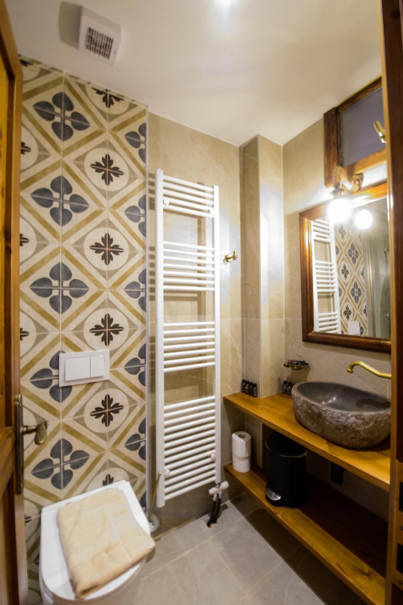 Agios Germanos Hotel Luaran gambar