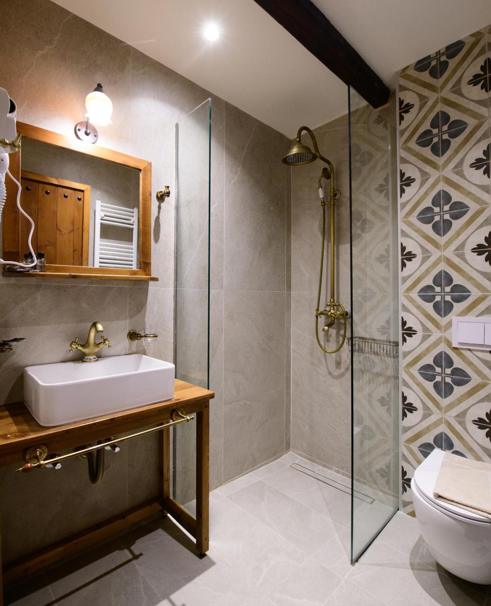 Agios Germanos Hotel Luaran gambar