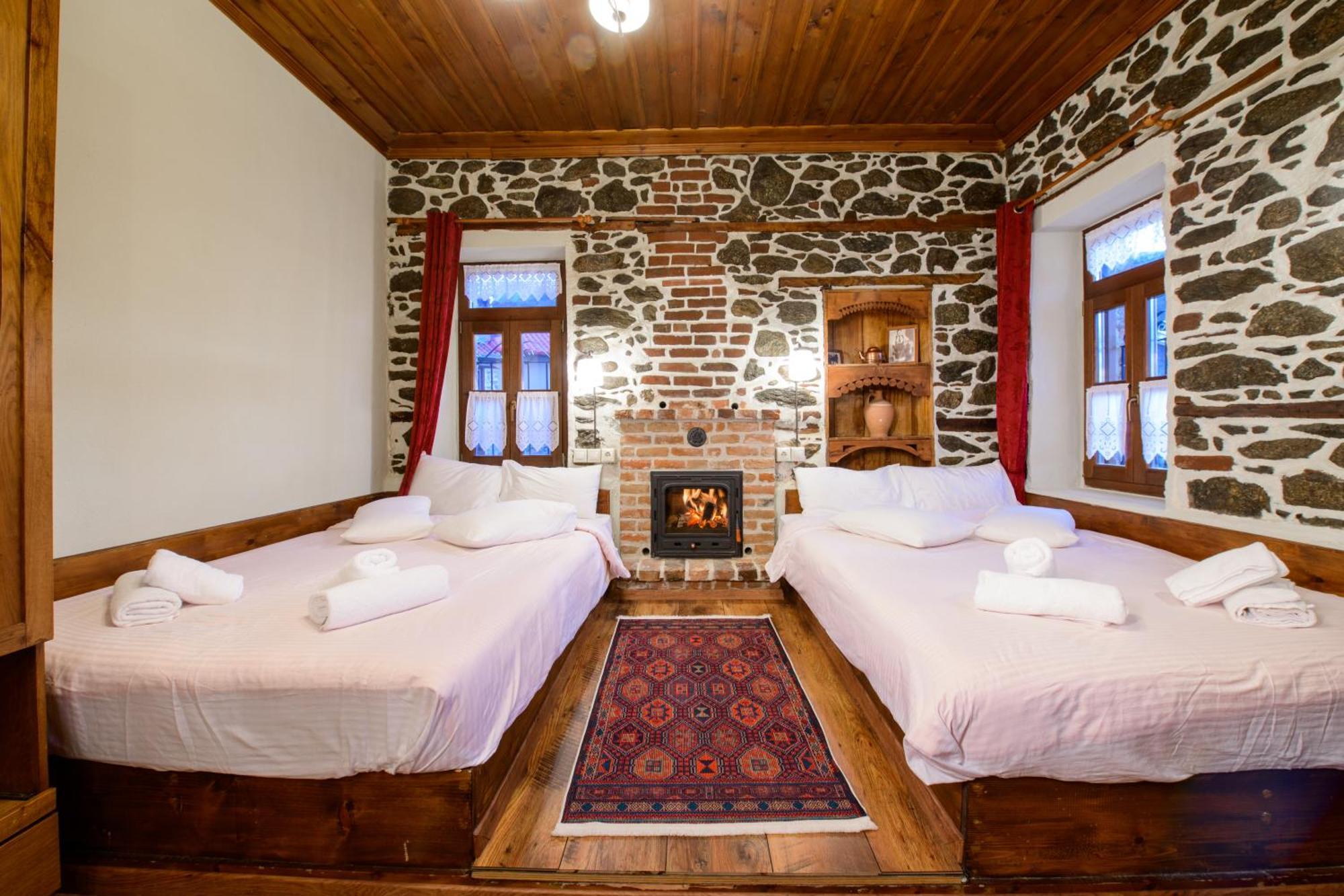 Agios Germanos Hotel Luaran gambar