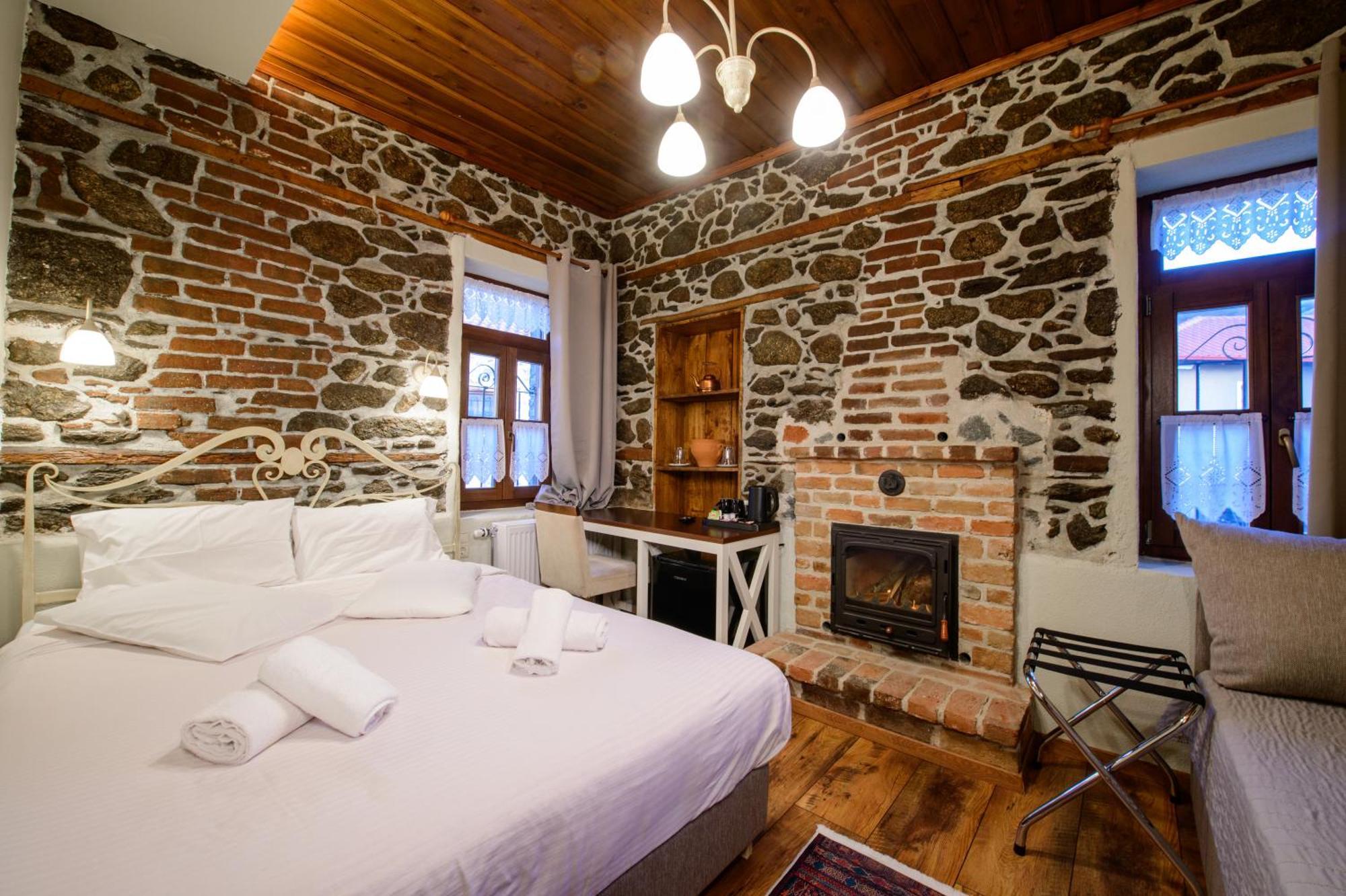 Agios Germanos Hotel Luaran gambar