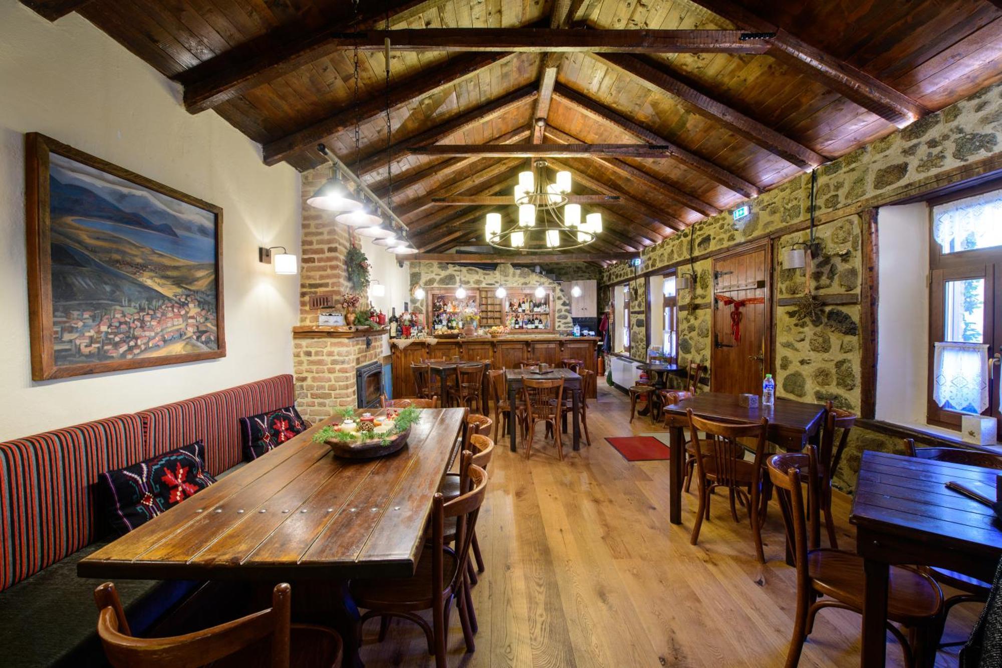 Agios Germanos Hotel Luaran gambar
