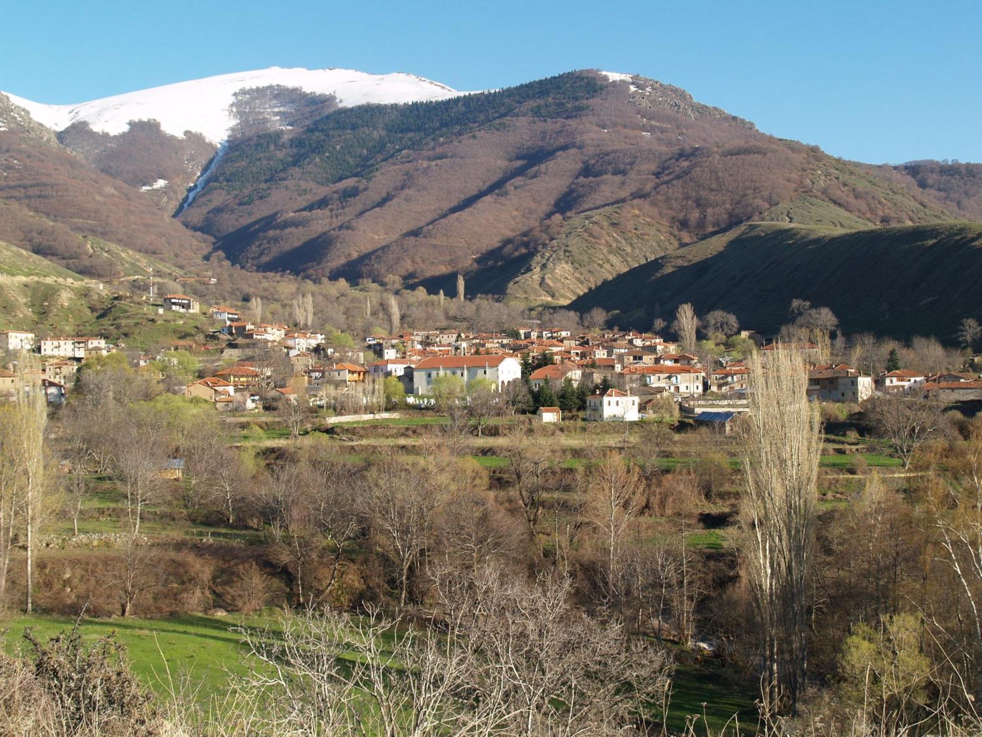 Agios Germanos Hotel Luaran gambar